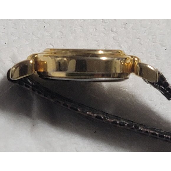 Vintage Claremont Coin Watch 1978 Liberty Dime - Damaged: Works But Runs Fast - Picture 4 of 12